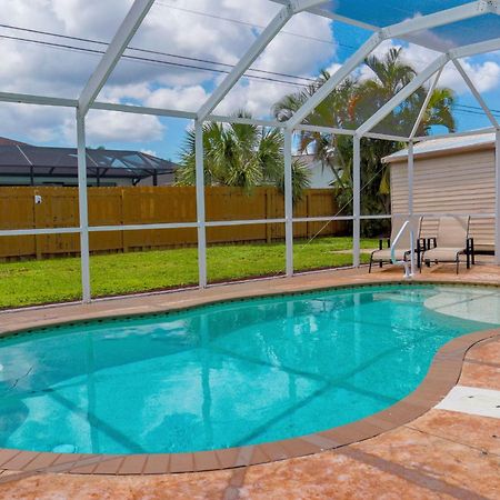 Beautiful Pool Home With Sleeping For 8 For Lovelypeople Cape Coral Exteriör bild