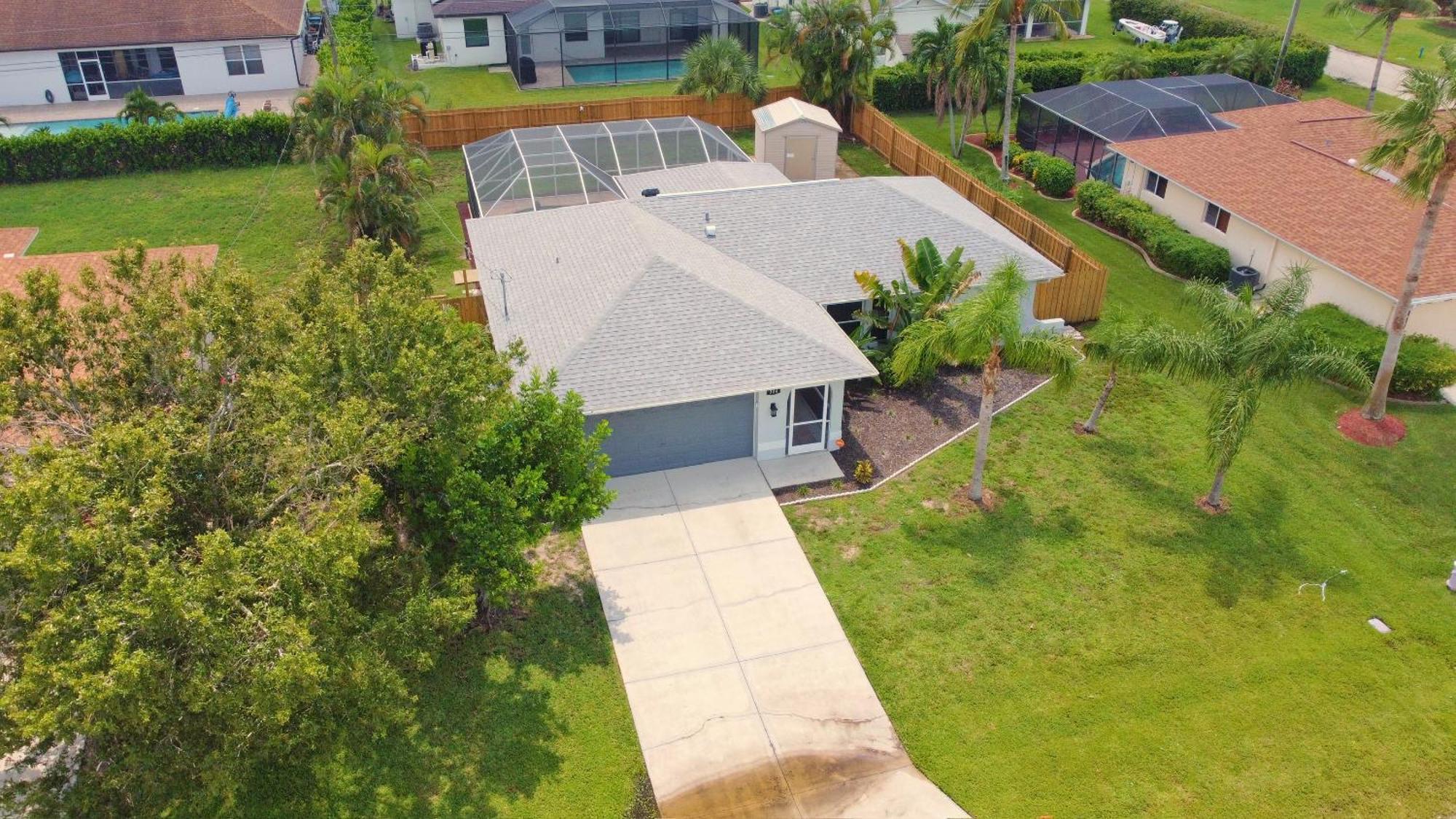 Beautiful Pool Home With Sleeping For 8 For Lovelypeople Cape Coral Exteriör bild