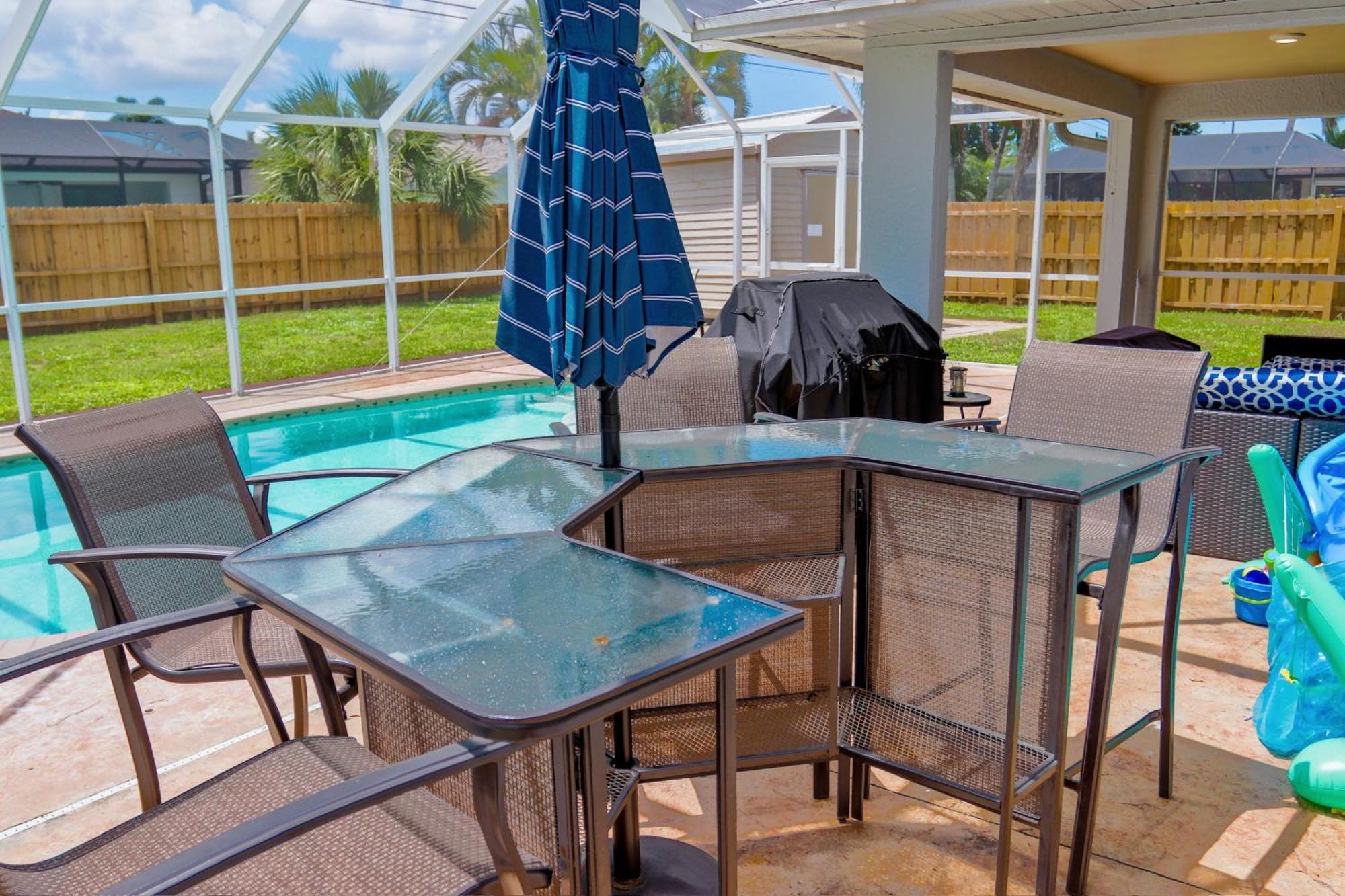 Beautiful Pool Home With Sleeping For 8 For Lovelypeople Cape Coral Exteriör bild